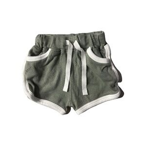 Sapling Unisex Army Green Shorts size: 3-6 months